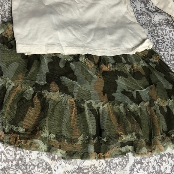 Camo matching outfit - Picture 2 of 4